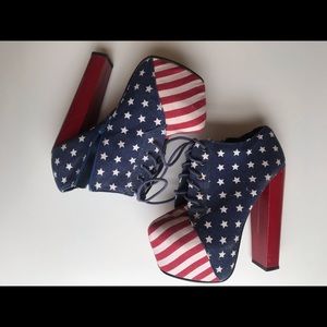Platform flag heels